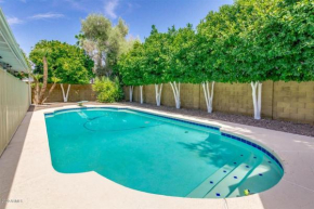 Quiet house with pool heater, patio, BBQ, citrus